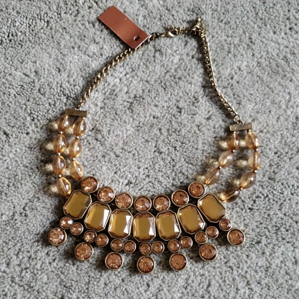 NWT brown beaded necklace